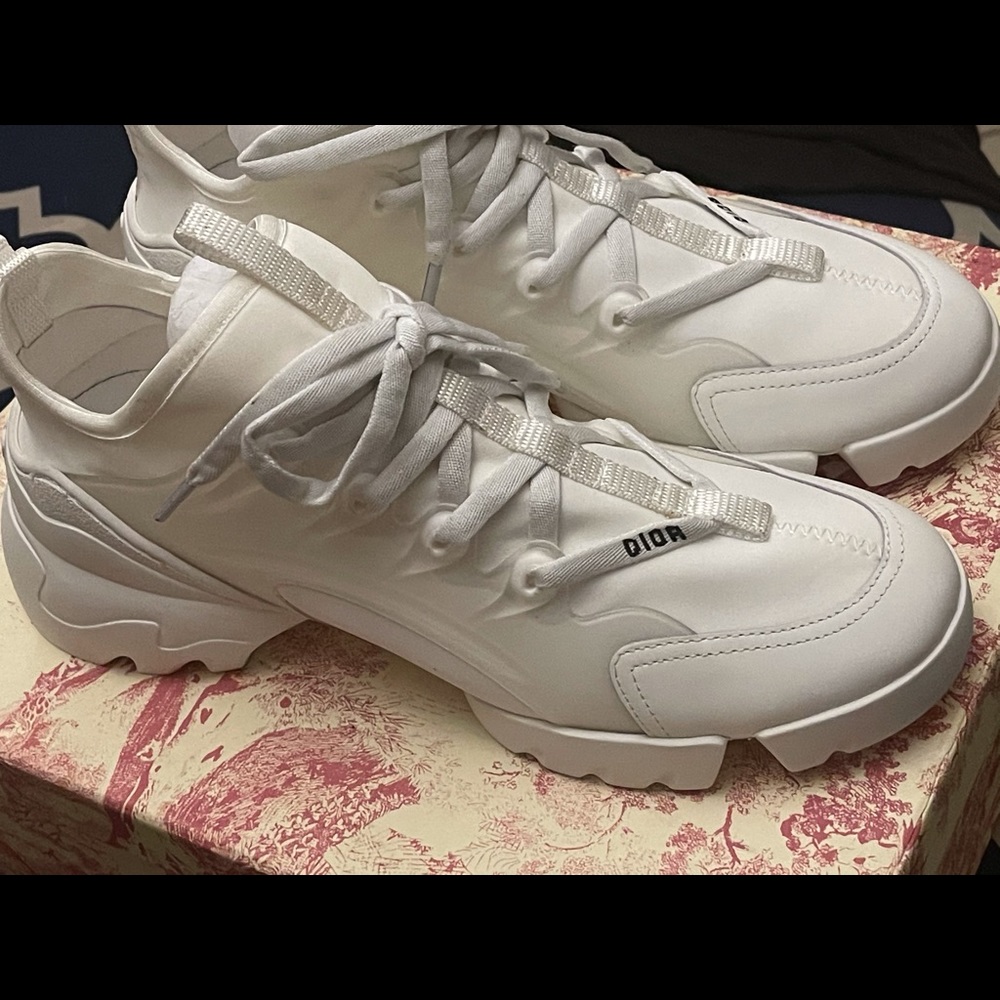 Woman’s Sneaker By Dior